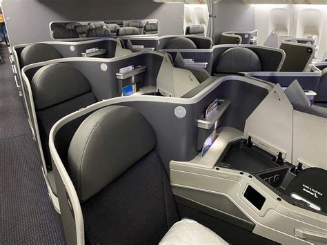 aa 777-200 business class